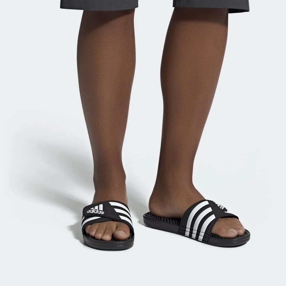 ADIDAS MEN'S ADISSAGE BLACK SLIDES