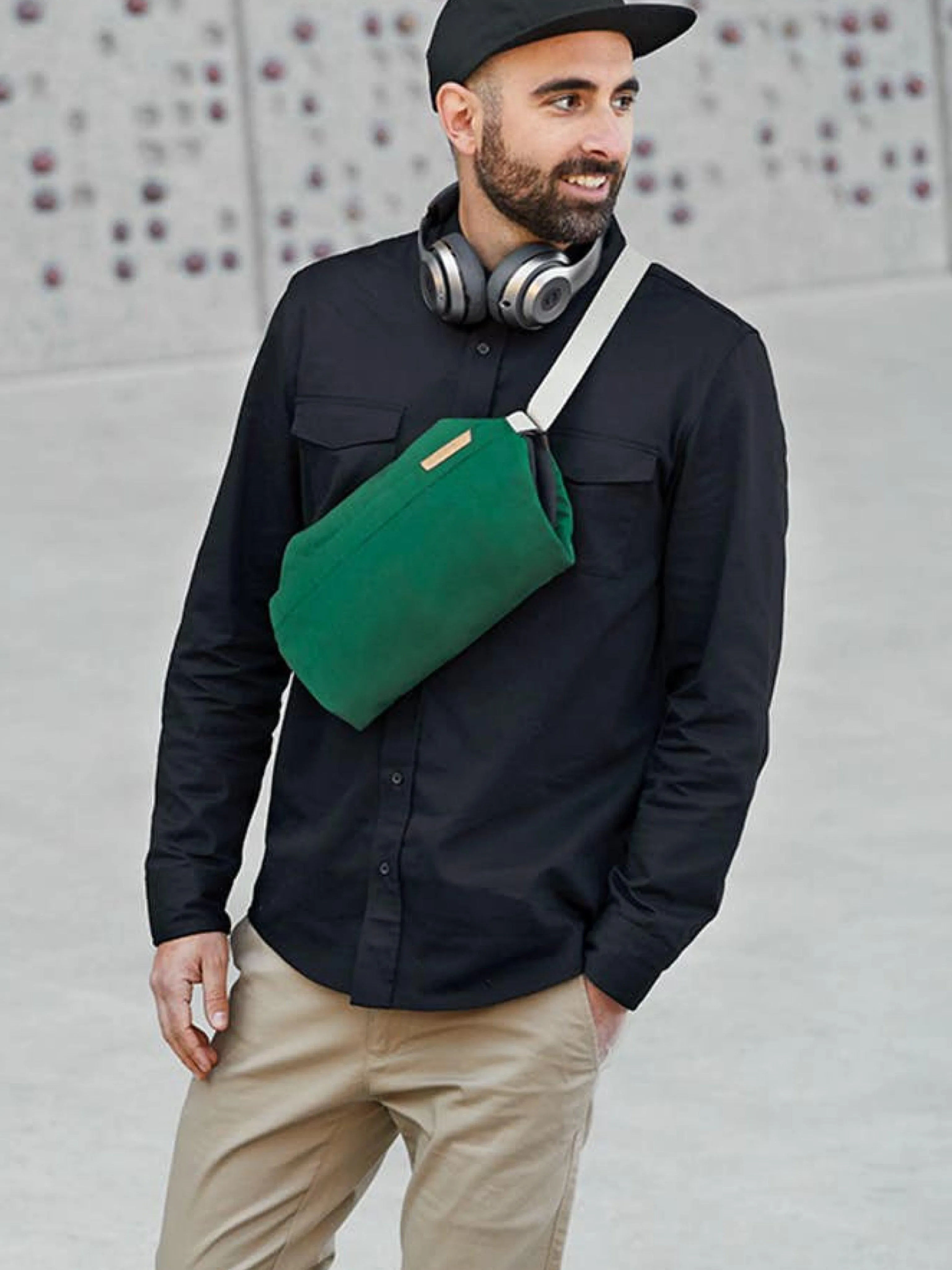 Bellroy Sling Bag Limestone (Leather-Free)