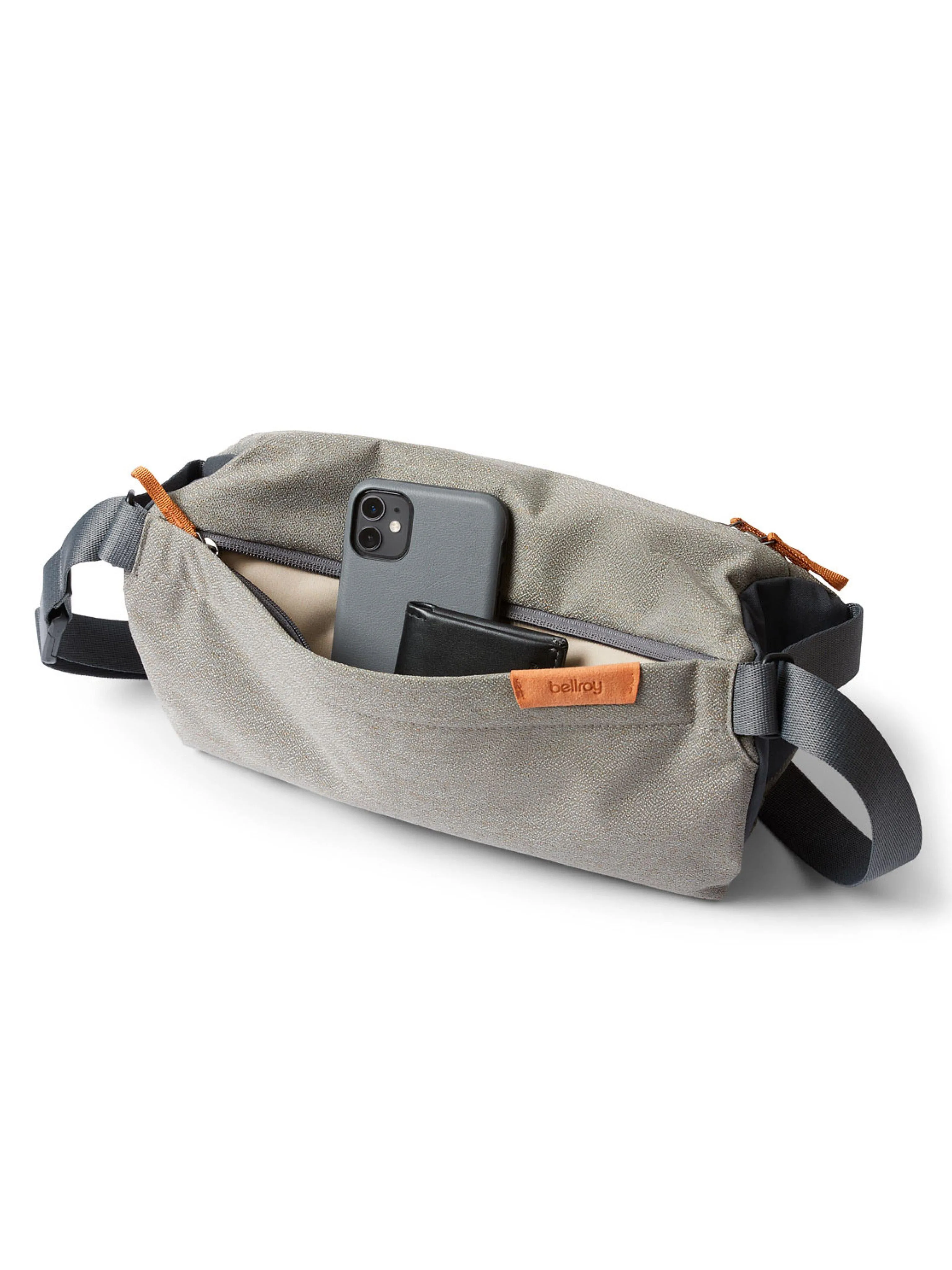 Bellroy Sling Bag Limestone (Leather-Free)