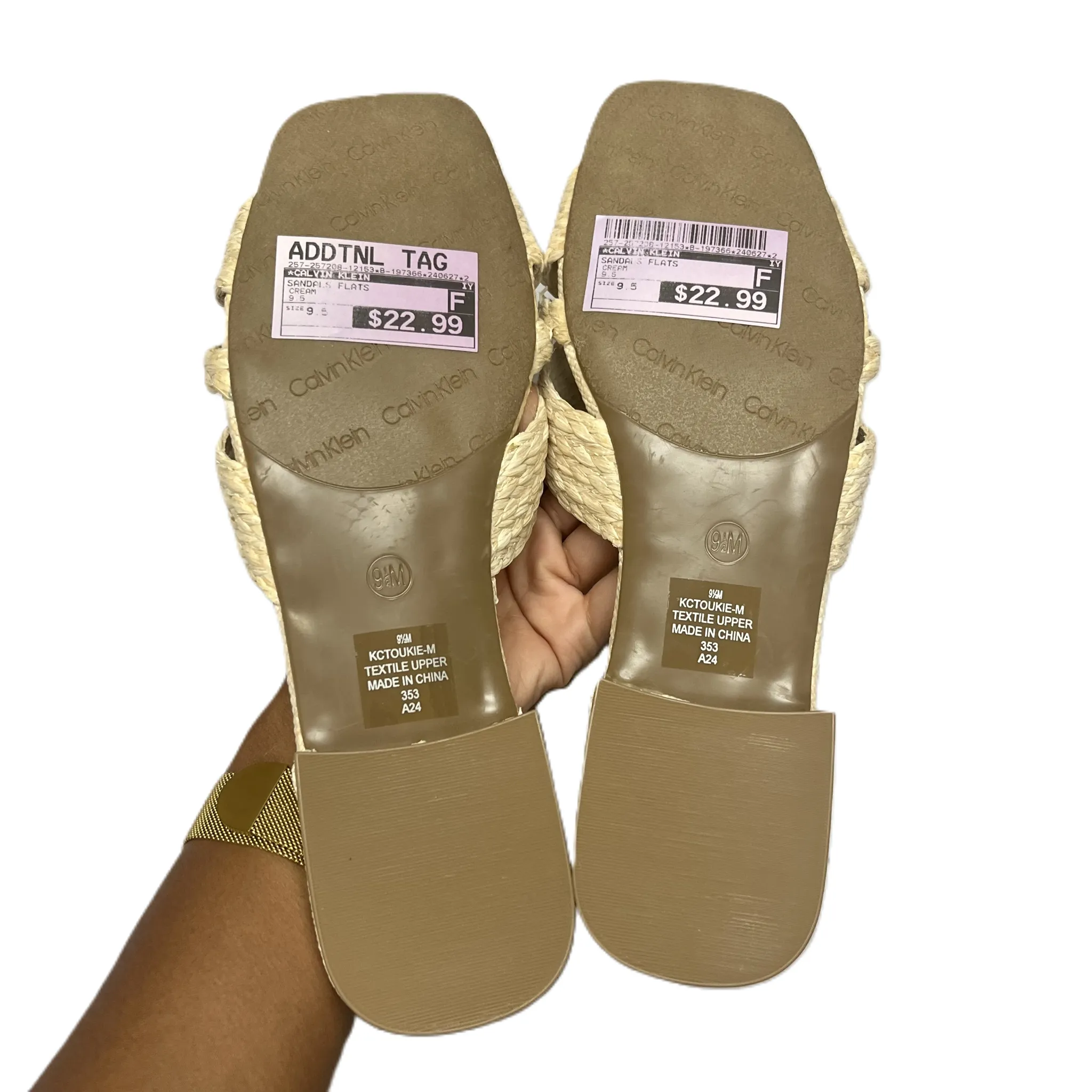 Cream Sandals Flats By Calvin Klein, Size: 9.5