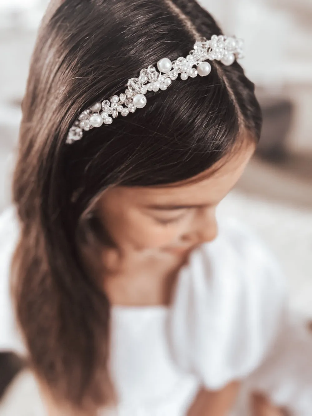 Evelyn Girls Silver Pearl Headband