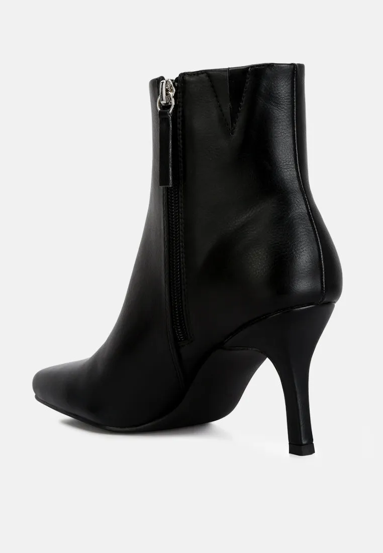 Jerry High Ankle Stiletto Boots By Ruw