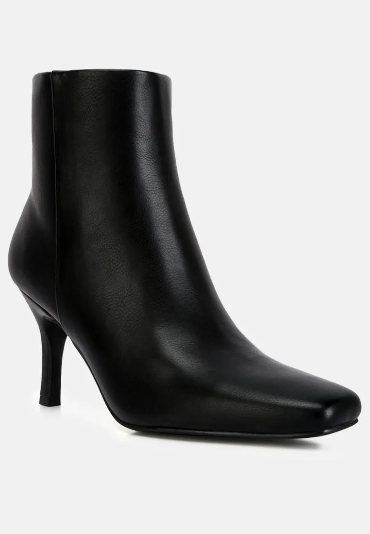 Jerry High Ankle Stiletto Boots By Ruw