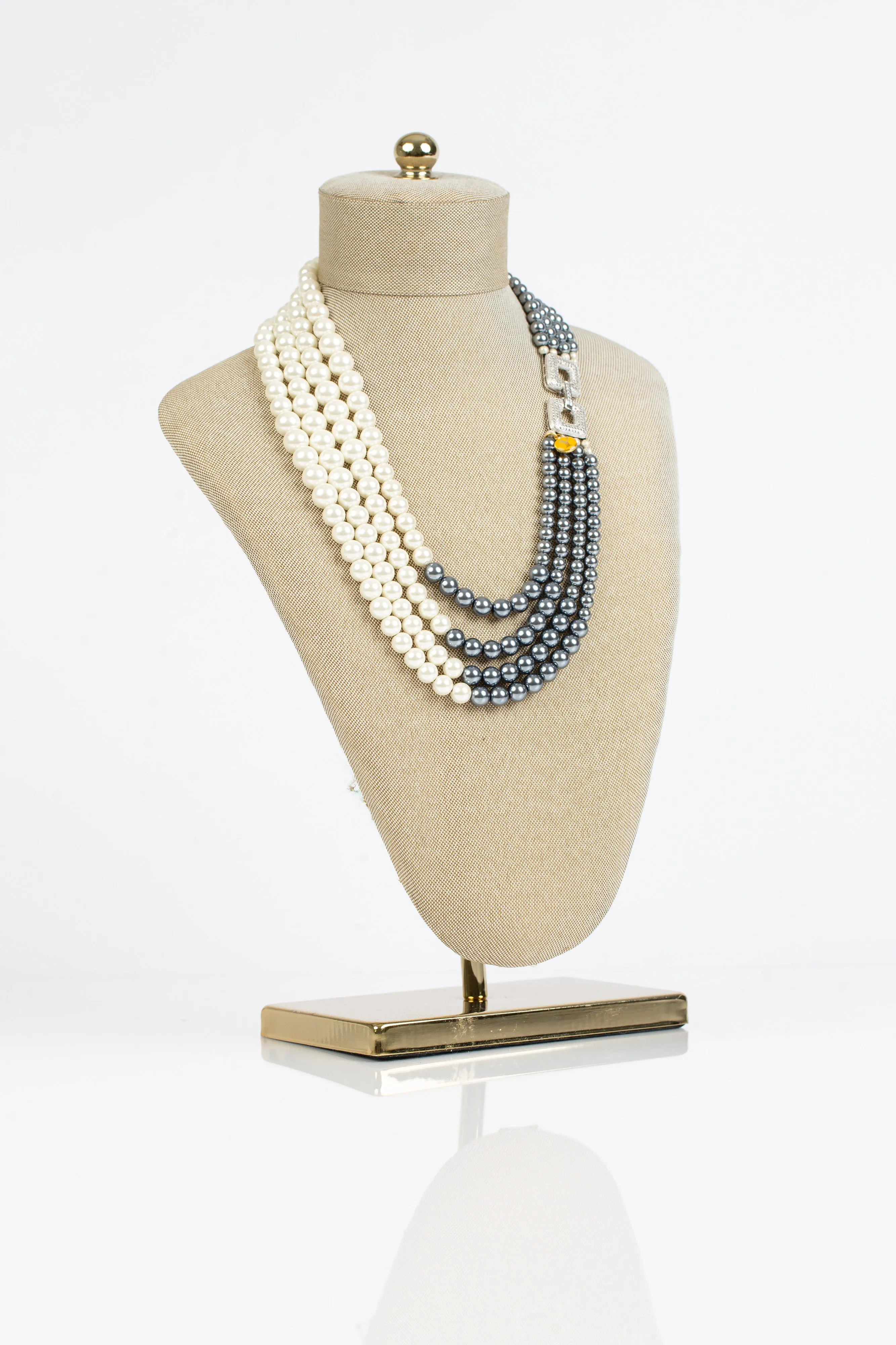 Kelly Pearl Necklace