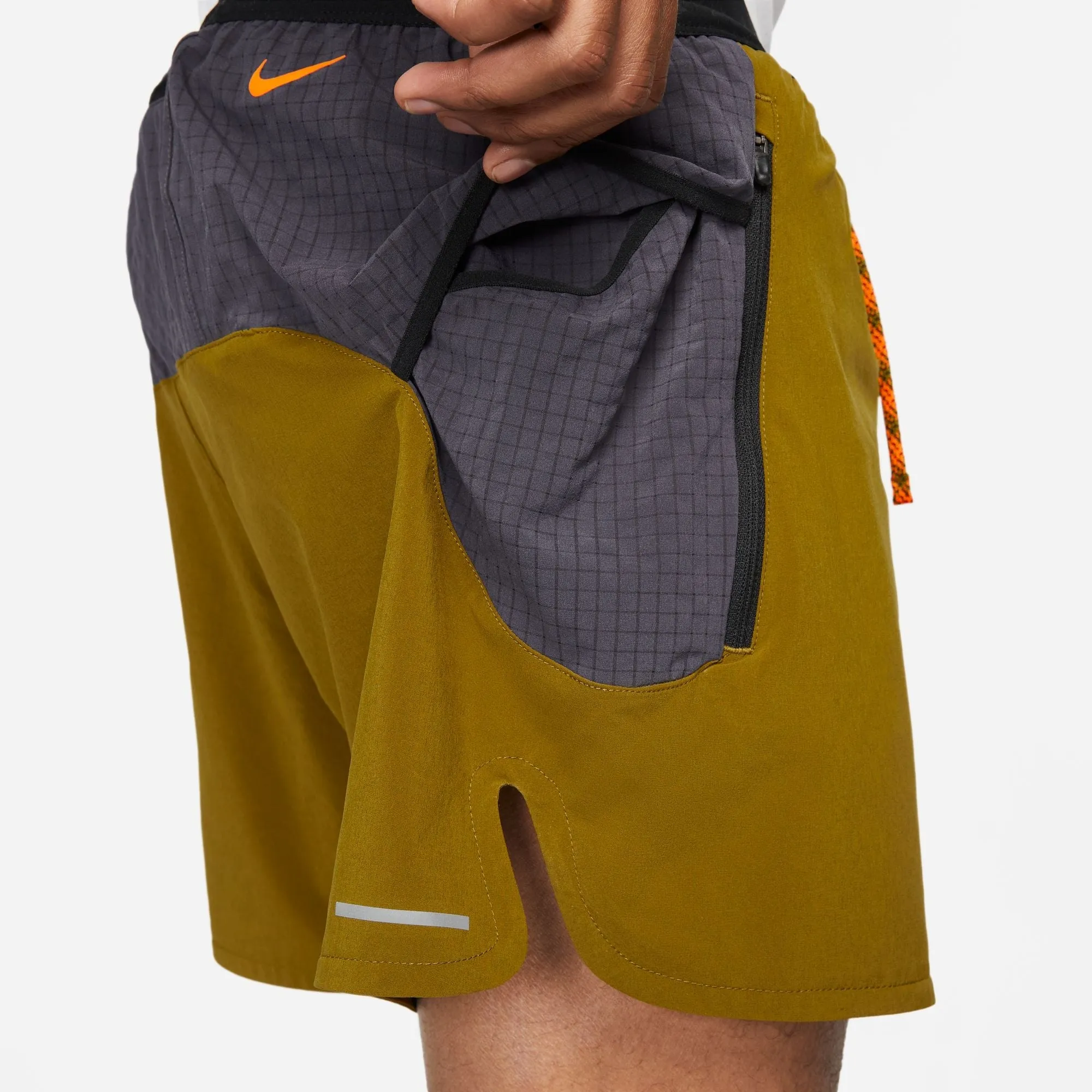 Nike Trail Second Sunrise Short Mens