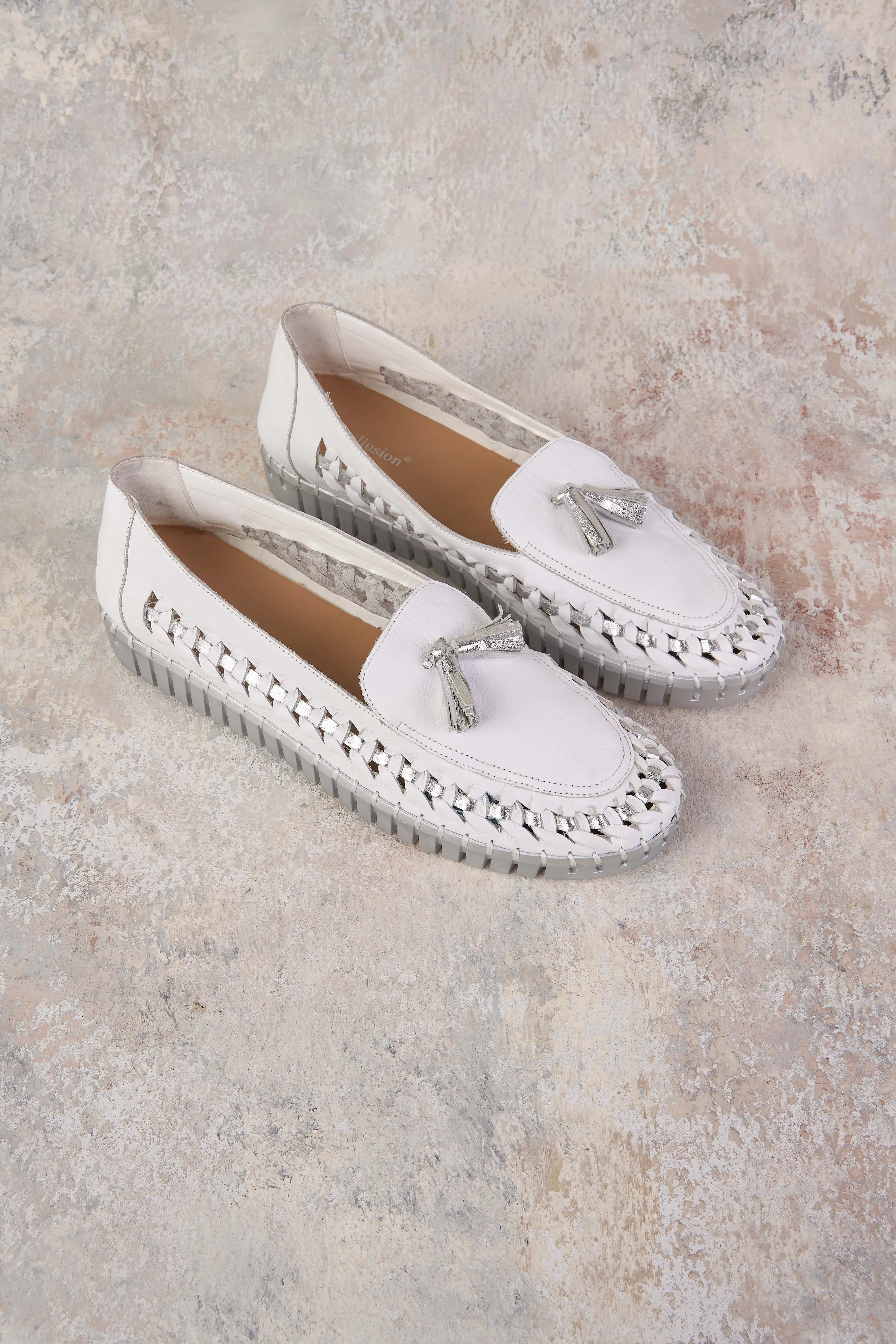 Porto Tassel Loafer