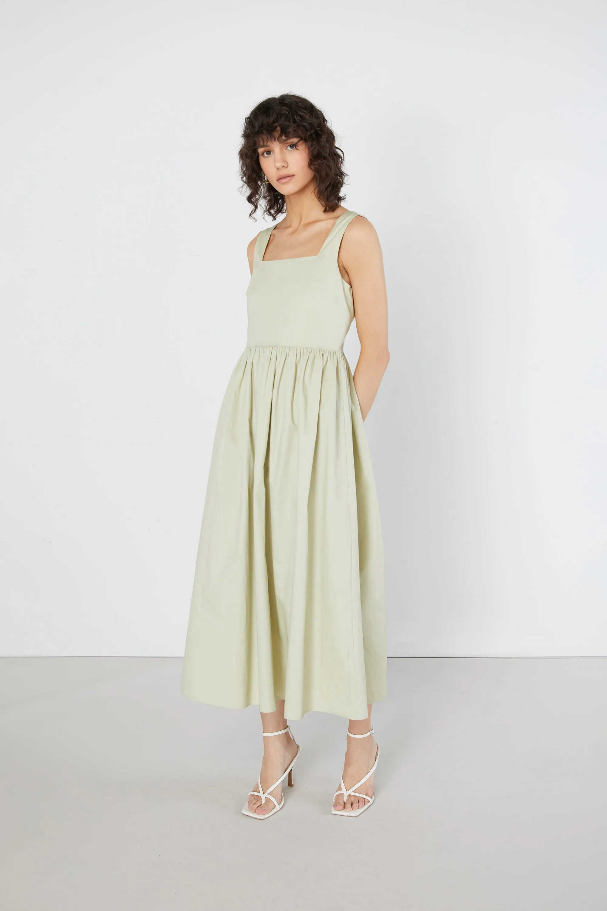 SQUARE NECK MIDI DRESS