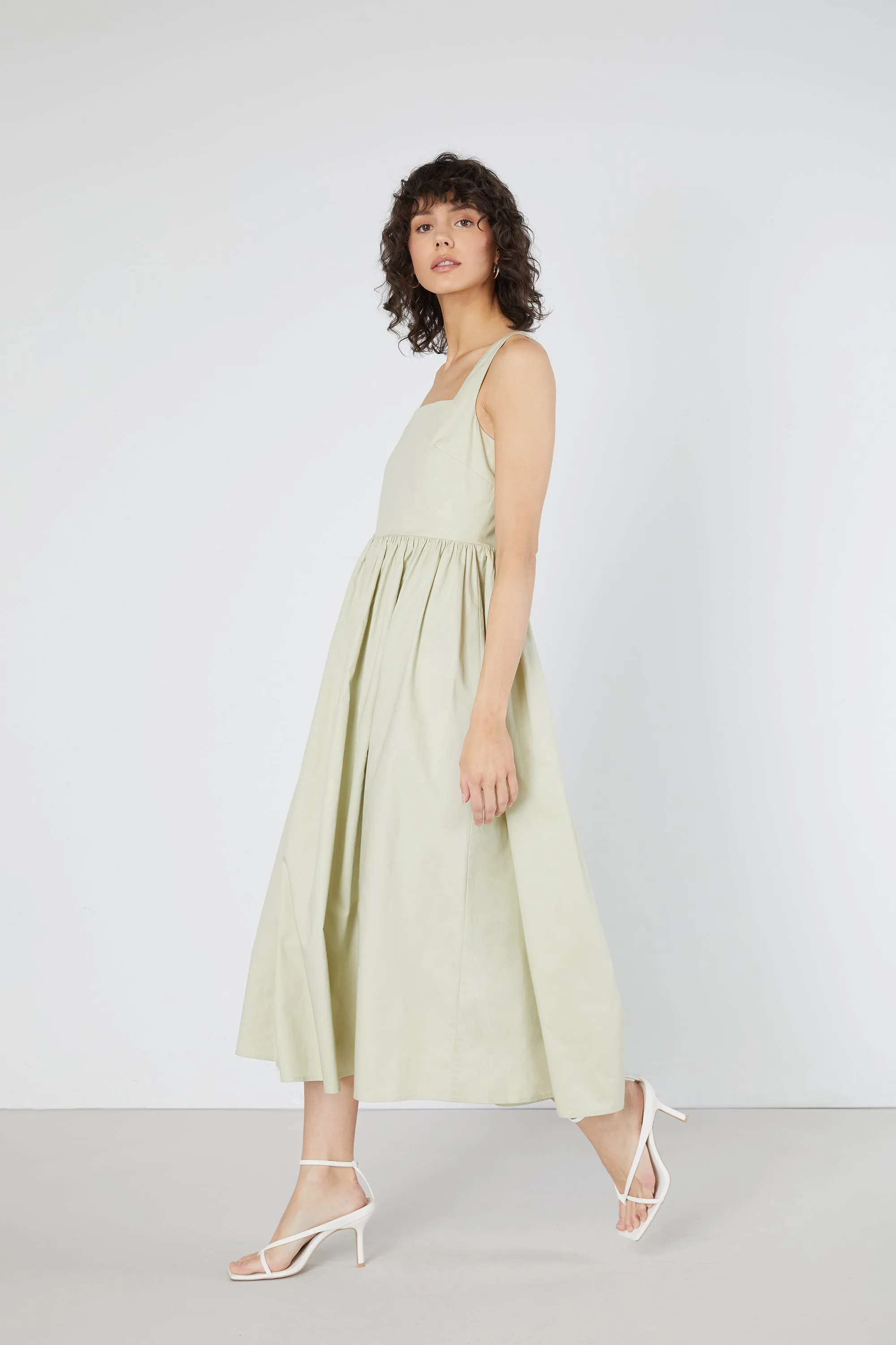 SQUARE NECK MIDI DRESS